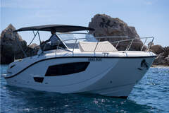 Quicksilver 875 Sundeck - Rosa (sports boat)