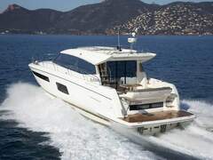 Motorboot Prestige 550S Bild 7