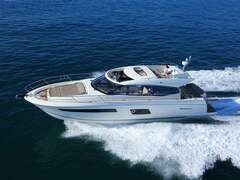 Motorboot Prestige 550S Bild 5