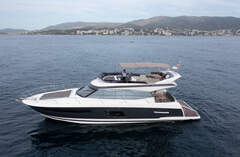 Prestige 560 F (motor yacht)